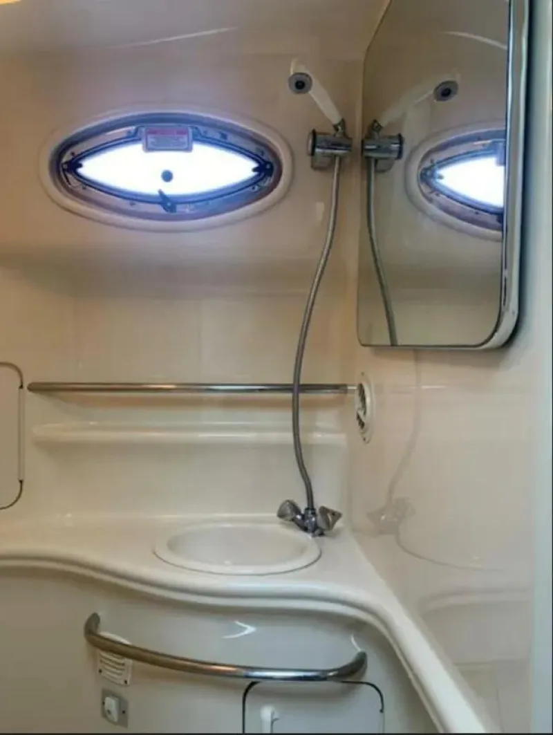 Slide: The Image of Sea Ray Sundancer 2002 - 10
