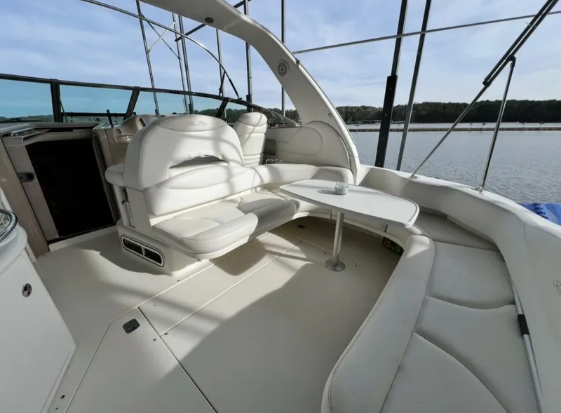 Slide: The Image of Sea Ray 380 Sundancer 2001 - 5
