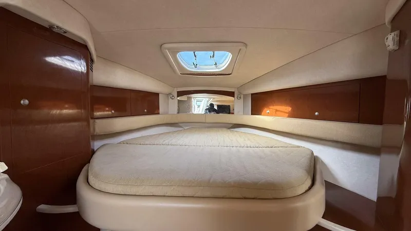 Slide: The Image of Sea Ray 340 Sundancer 2008 - 20