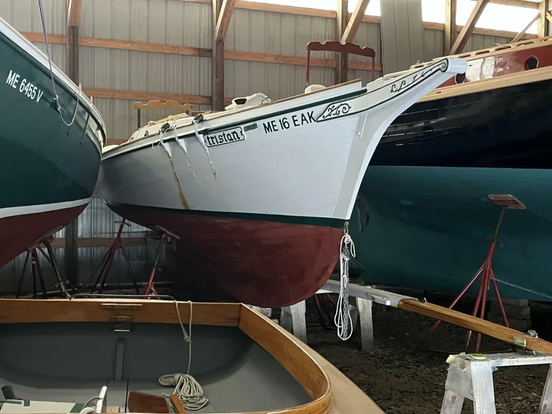 Slide: The Image of Custom Friendship Sloop 1980 - 13