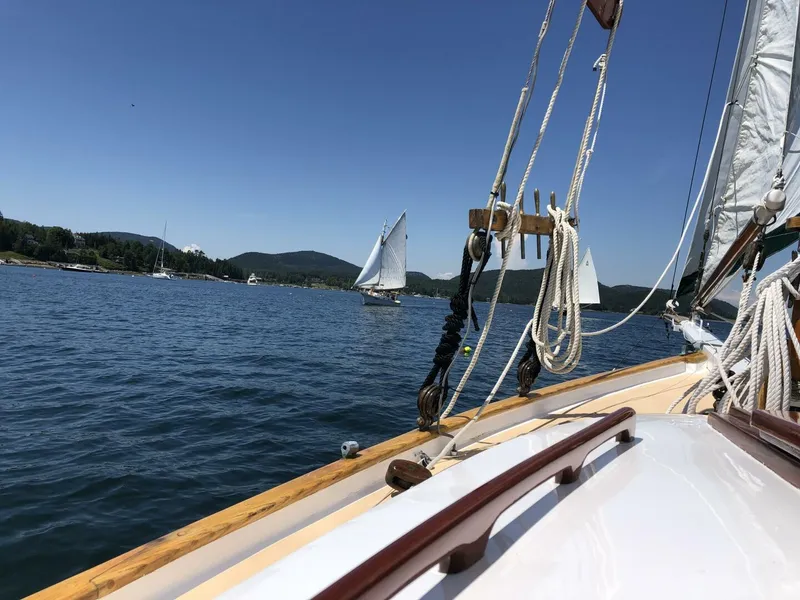 Slide: The Image of Custom Friendship Sloop 1980 - 15