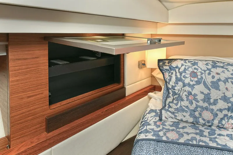 Slide: The Image of Tiara C44 Coupe 2015 - 30