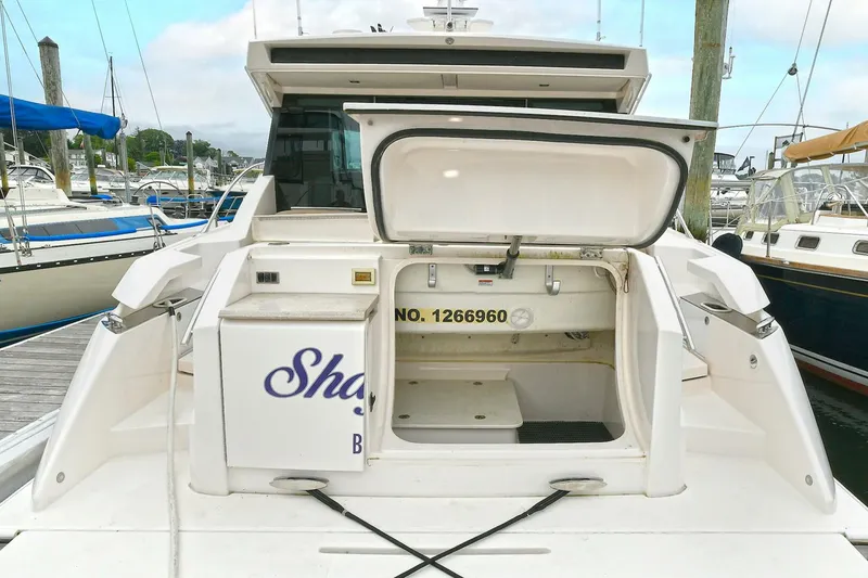 Slide: The Image of Tiara C44 Coupe 2015 - 6