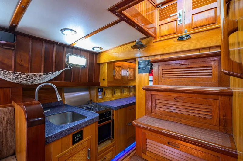 Slide: The Image of Custom 46 Dennis Schreibert Schooner 2013 - 39