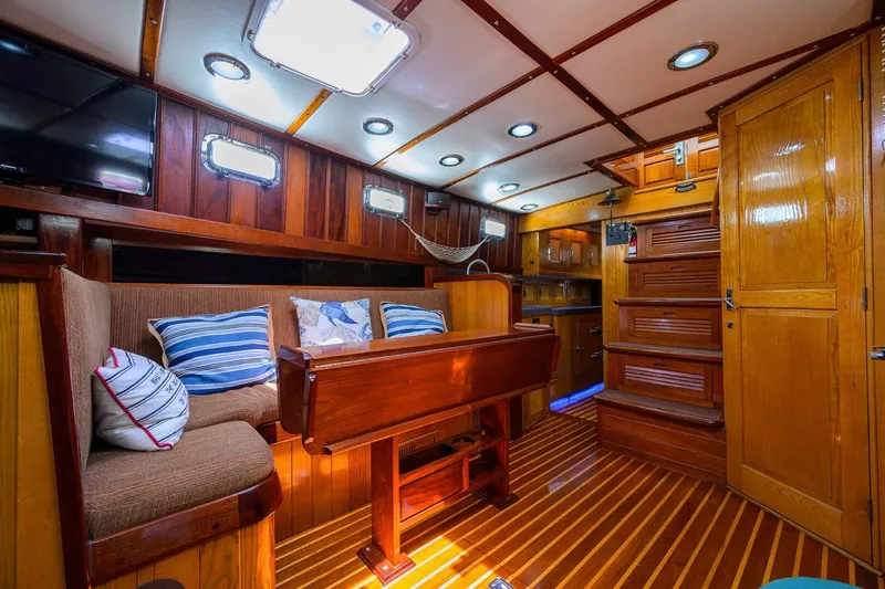 Slide: The Image of Custom 46 Dennis Schreibert Schooner 2013 - 71