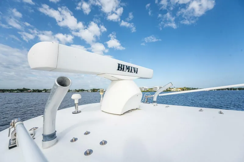Slide: The Image of Bimini 24 Center Console 2009 - 23