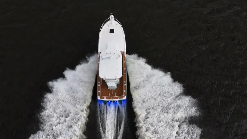 Slide: The Image of Bimini 24 Center Console 2009 - 27