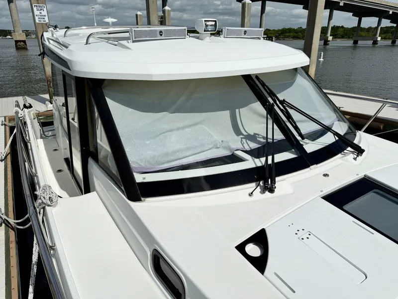 Slide: The Image of Jeanneau NC 1095 Coupe 2022 - 9
