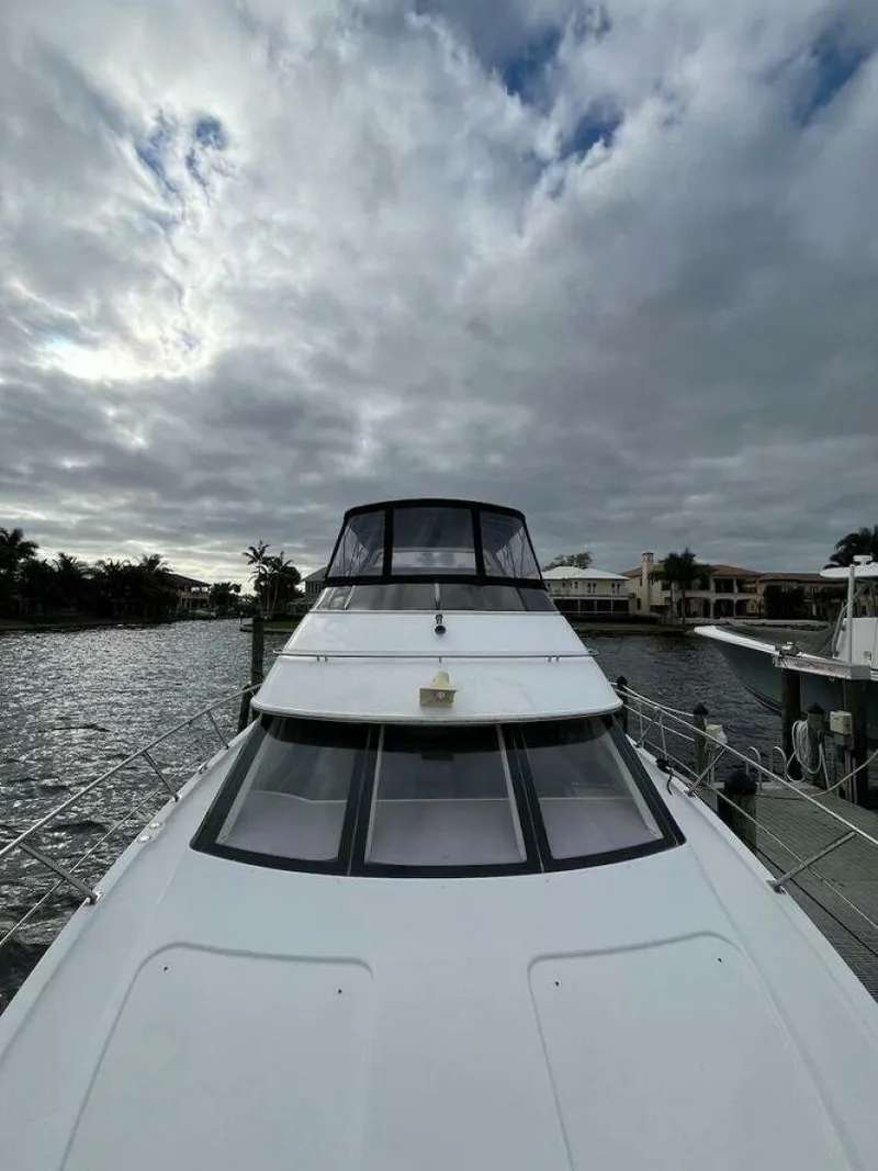 Slide: The Image of Carver Yachts 396 Motor Yacht 2000 - 15