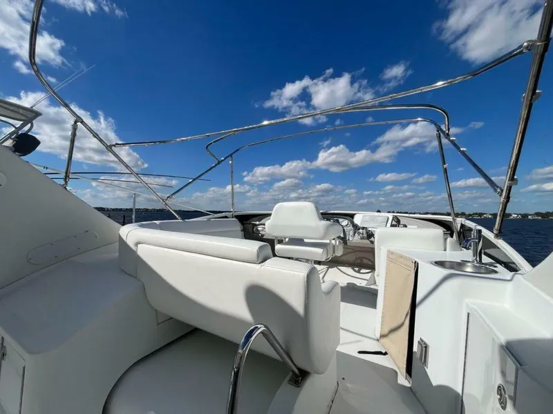 Slide: The Image of Carver Yachts 396 Motor Yacht 2000 - 16