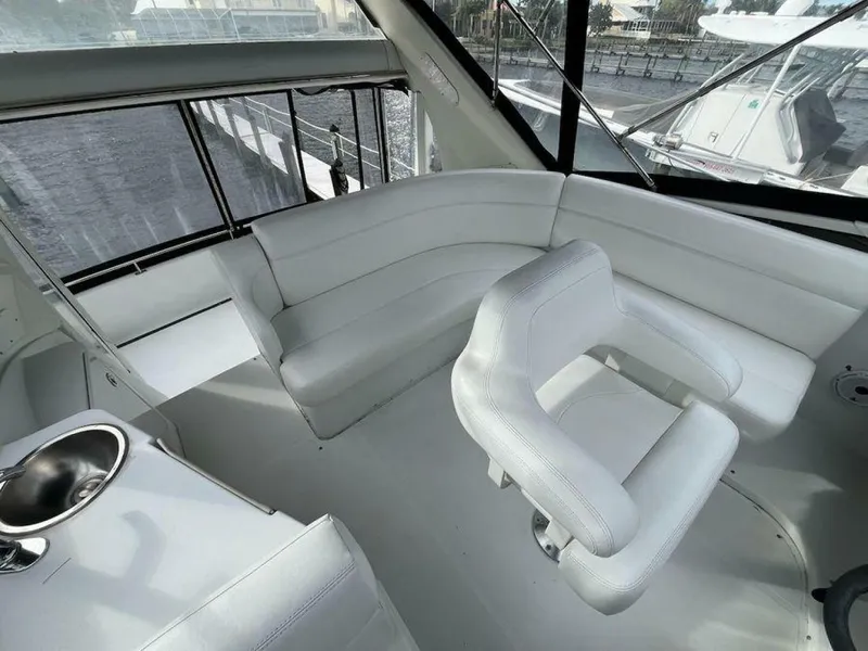 Slide: The Image of Carver Yachts 396 Motor Yacht 2000 - 8