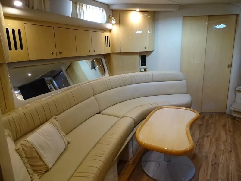 Slide: The Image of Sea Ray 410 Sundancer 2001 - 15