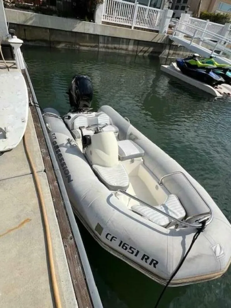Slide: The Image of Sea Ray 55 DA 2008 - 11