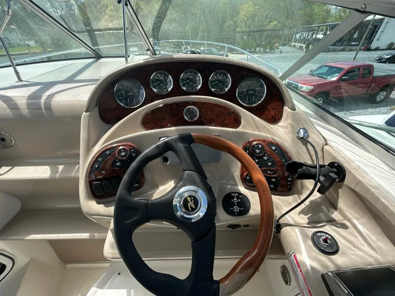 Slide: The Image of Sea Ray 280 Sundancer 2004 - 12