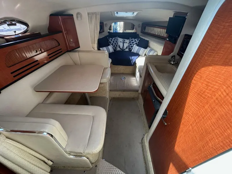 Slide: The Image of Sea Ray 280 Sundancer 2004 - 13