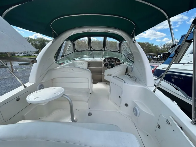Slide: The Image of Sea Ray 280 Sundancer 2004 - 5