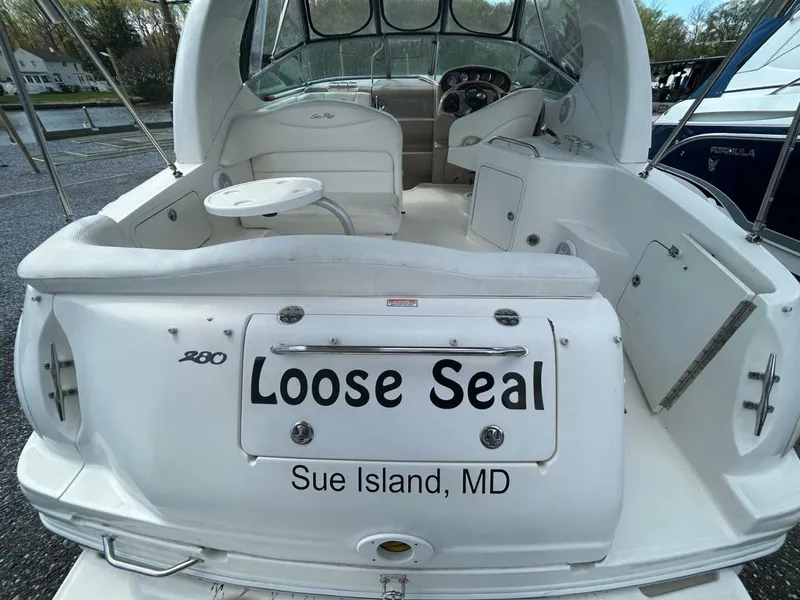 Slide: The Image of Sea Ray 280 Sundancer 2004 - 6