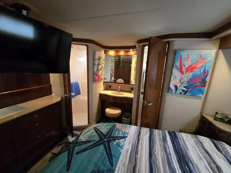 Slide: The Image of Sea Ray 480 2004 - 18