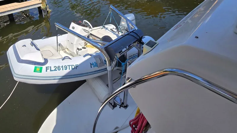 Slide: The Image of Sea Ray 480 2004 - 19