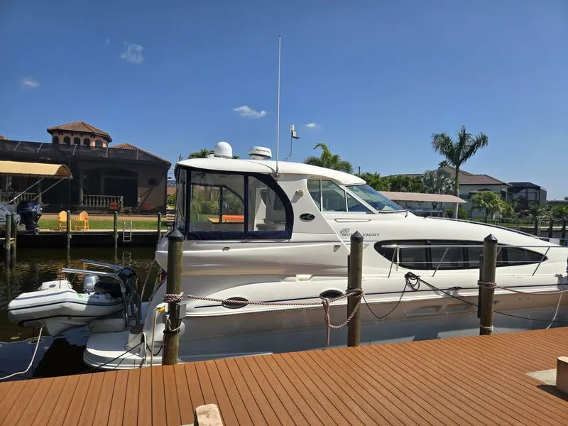 Slide: The Image of Sea Ray 480 2004 - 2