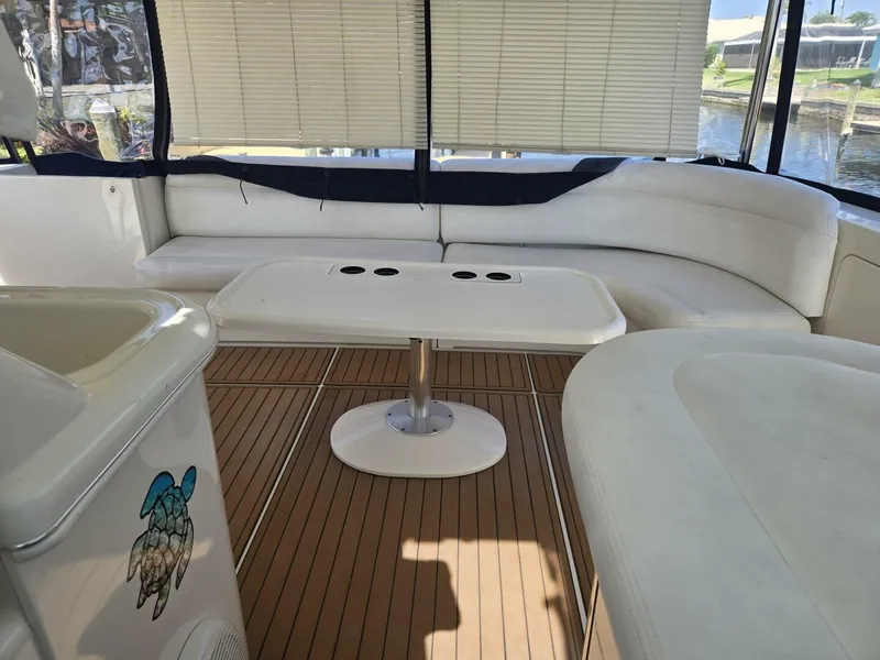 Slide: The Image of Sea Ray 480 2004 - 4