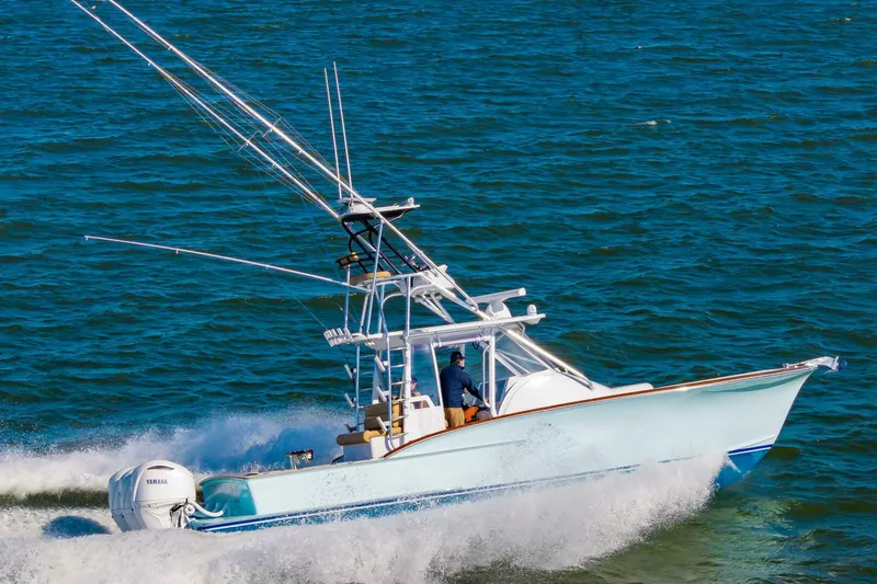 Slide: The Image of Custom Carolina 38 CC 2024 - 7