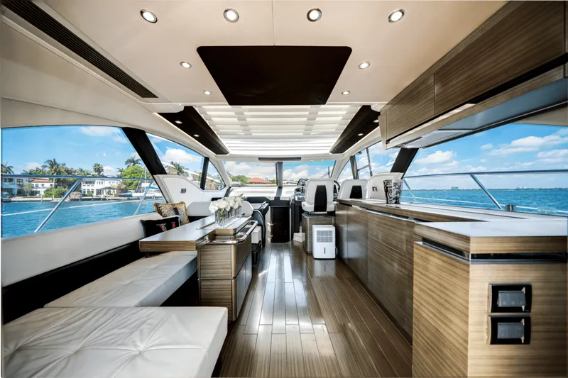 Slide: The Image of Azimut 55S 2017 - 34