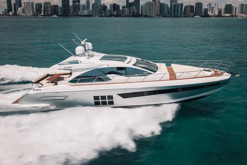 Slide: The Image of Azimut 55S 2017 - 4