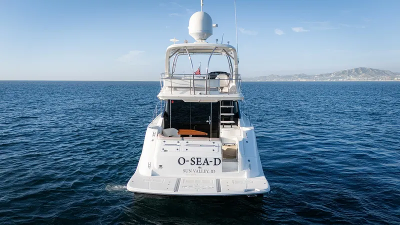 Slide: The Image of Sea Ray 51 Flybridge 2017 - 39
