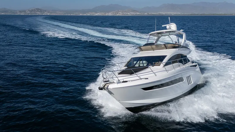 Slide: The Image of Sea Ray 51 Flybridge 2017 - 51