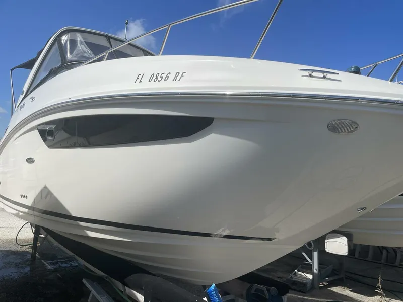 Slide: The Image of Sea Ray 260 Sundancer 2015 - 11