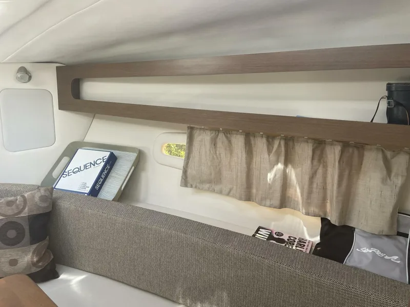 Slide: The Image of Sea Ray 260 Sundancer 2015 - 37