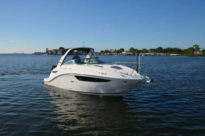 Slide: The Image of Sea Ray 260 Sundancer 2015 - 5