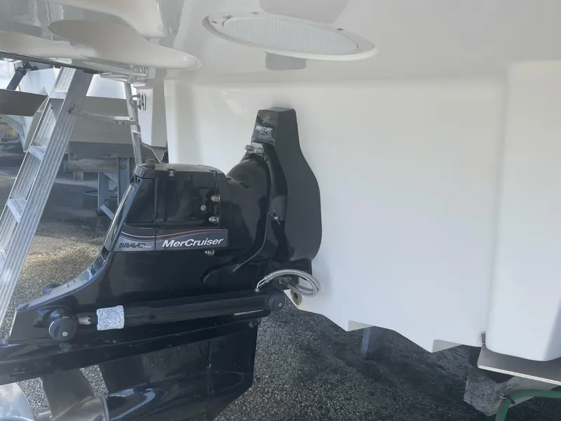 Slide: The Image of Sea Ray 260 Sundancer 2015 - 53