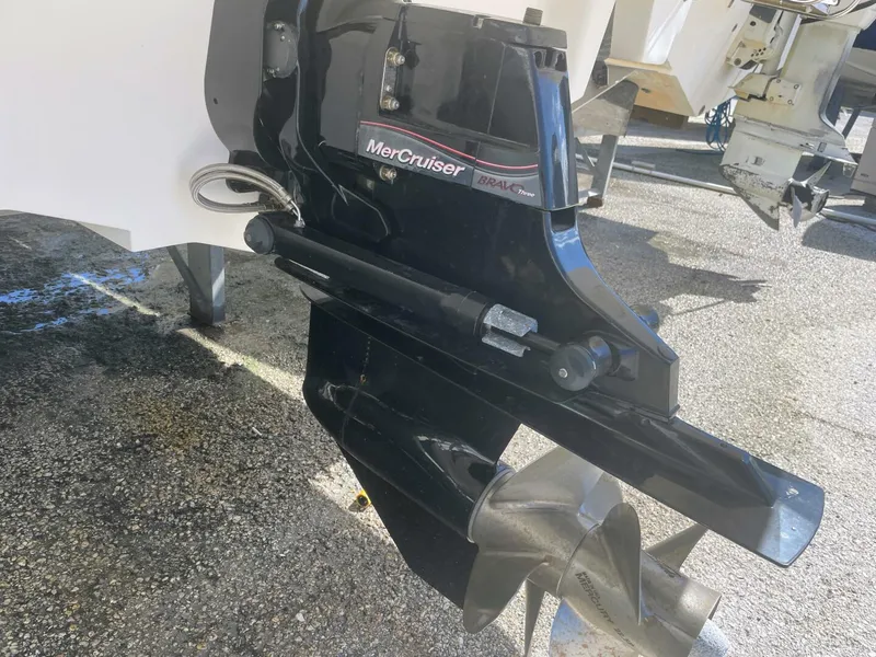 Slide: The Image of Sea Ray 260 Sundancer 2015 - 56