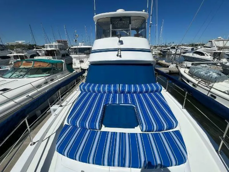 Slide: The Image of Gulfstar 44 Aft Cabin MY 1986 - 10