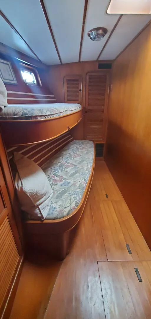 Slide: The Image of Tayana 55 Centercockpit 1989 - 25