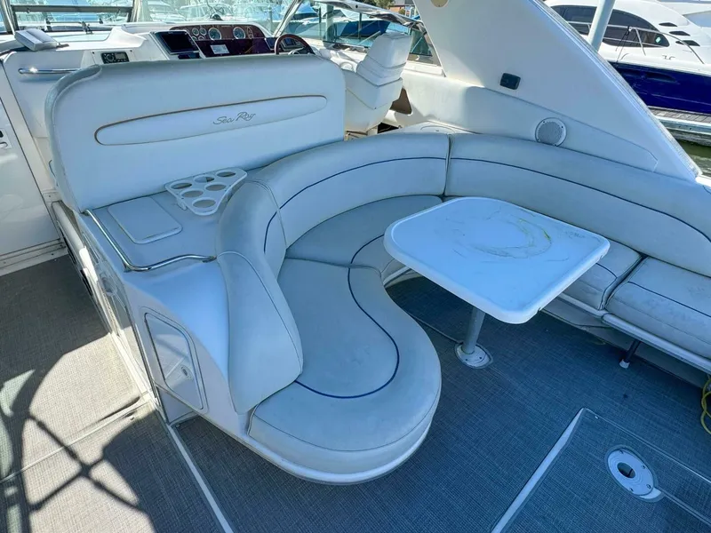 Slide: The Image of Sea Ray 450 Sundancer 1997 - 11