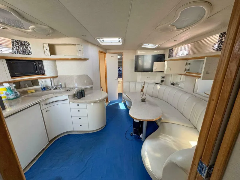 Slide: The Image of Sea Ray 450 Sundancer 1997 - 21