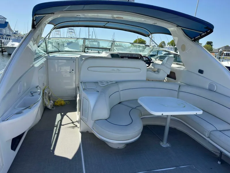 Slide: The Image of Sea Ray 450 Sundancer 1997 - 3