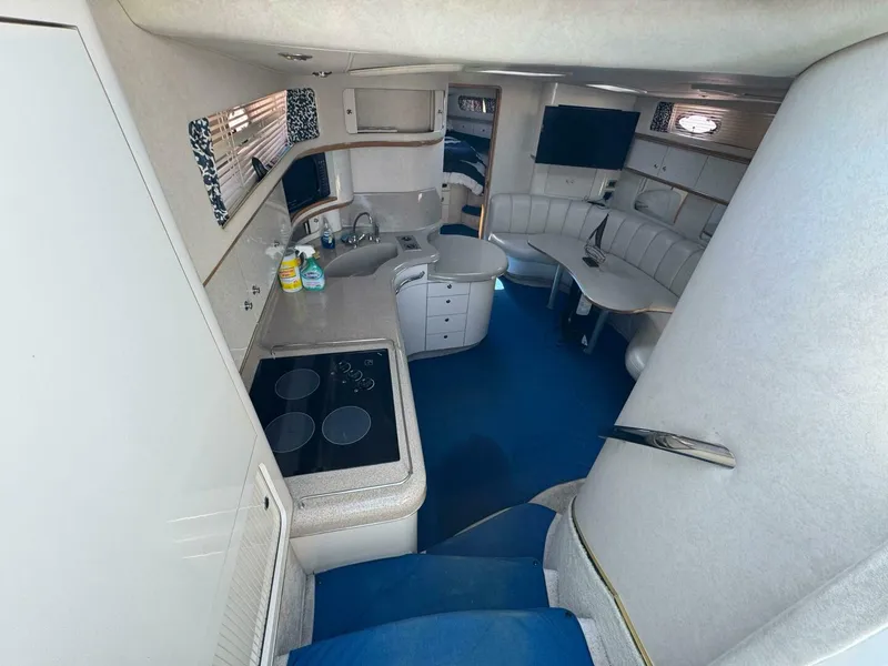 Slide: The Image of Sea Ray 450 Sundancer 1997 - 35