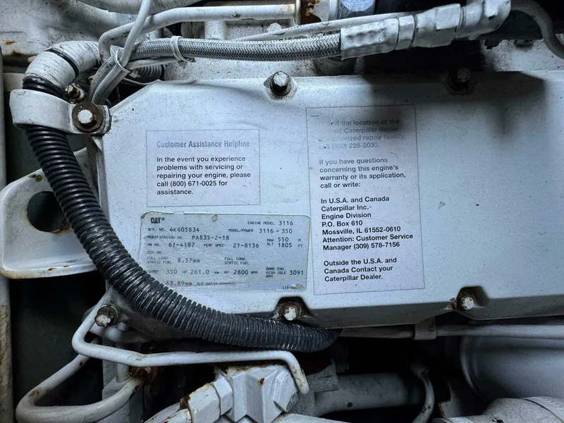 Slide: The Image of Sea Ray 450 Sundancer 1997 - 38