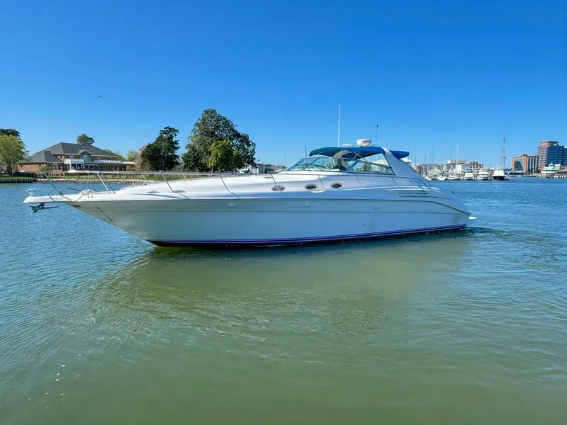 Slide: The Image of Sea Ray 450 Sundancer 1997 - 52