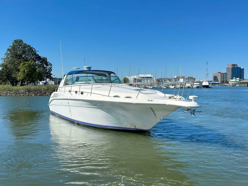 Slide: The Image of Sea Ray 450 Sundancer 1997 - 55