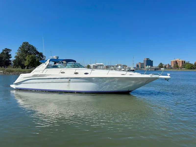 Slide: The Image of Sea Ray 450 Sundancer 1997 - 56