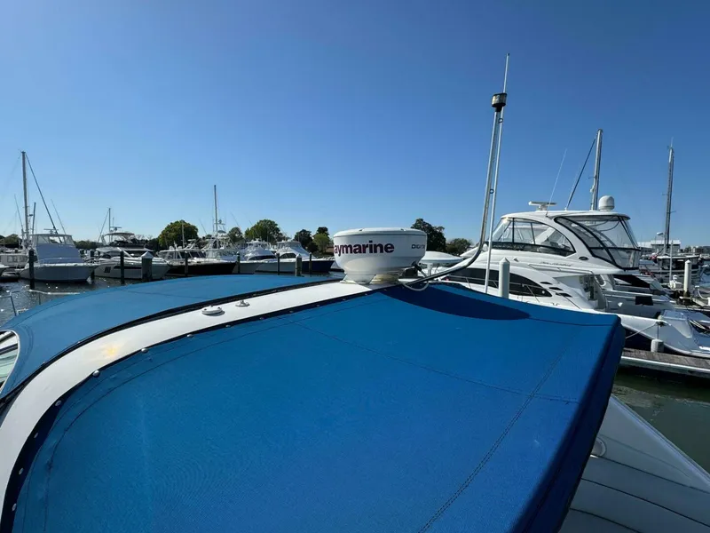 Slide: The Image of Sea Ray 450 Sundancer 1997 - 60