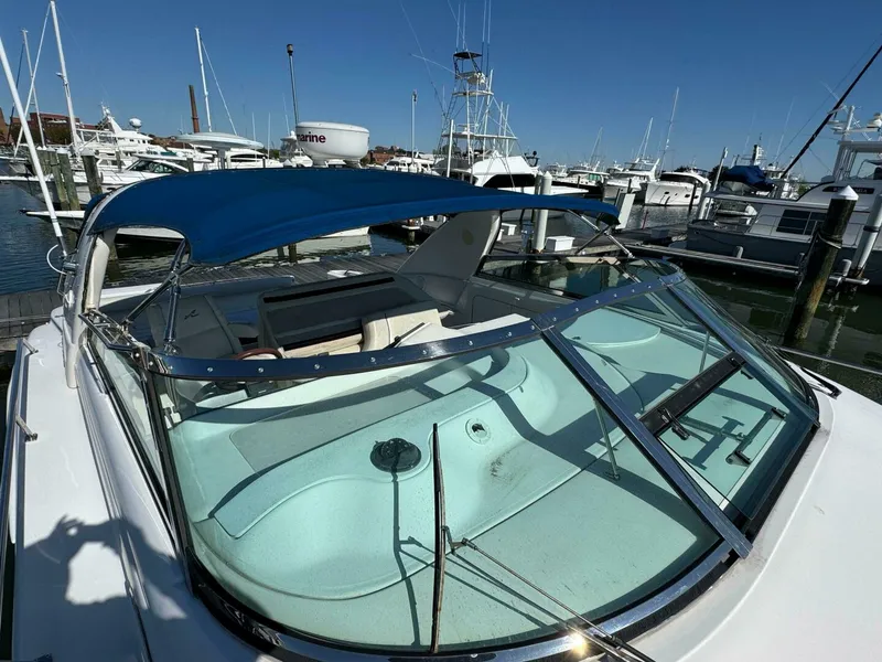 Slide: The Image of Sea Ray 450 Sundancer 1997 - 65