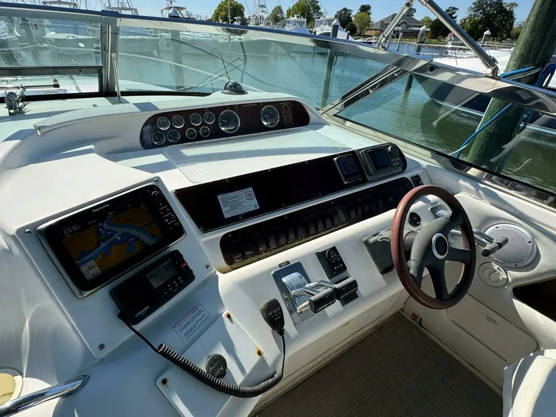 Slide: The Image of Sea Ray 450 Sundancer 1997 - 8