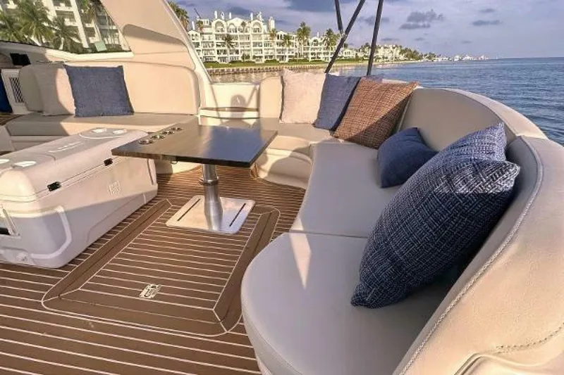 Slide: The Image of Sea Ray 500 Sundancer 2005 - 10