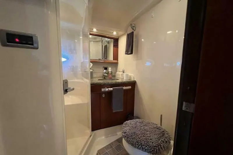 Slide: The Image of Sea Ray 500 Sundancer 2005 - 28